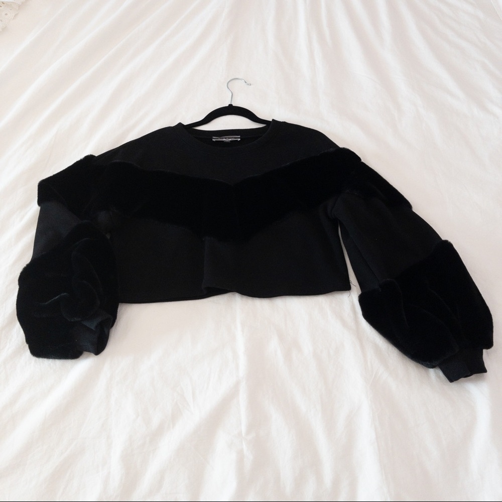 Long Sleeve Crop Top